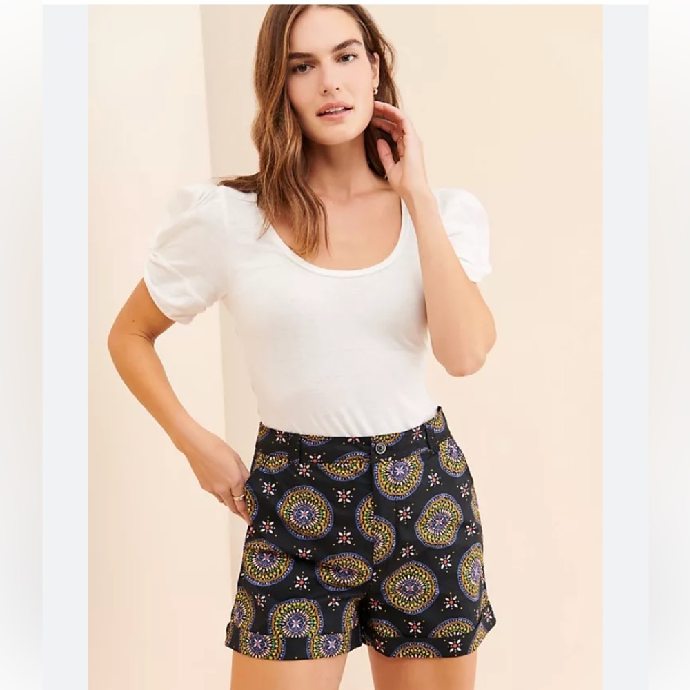 ANTHROPOLOGIE Maeve NWOT Bold Print High Waisted Abstract City Shorts, Size 2
